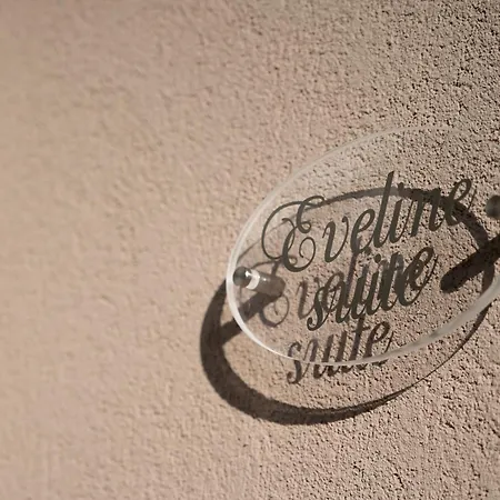 Eveline - Seaview & Short Walk To The 公寓 尼基亚娜